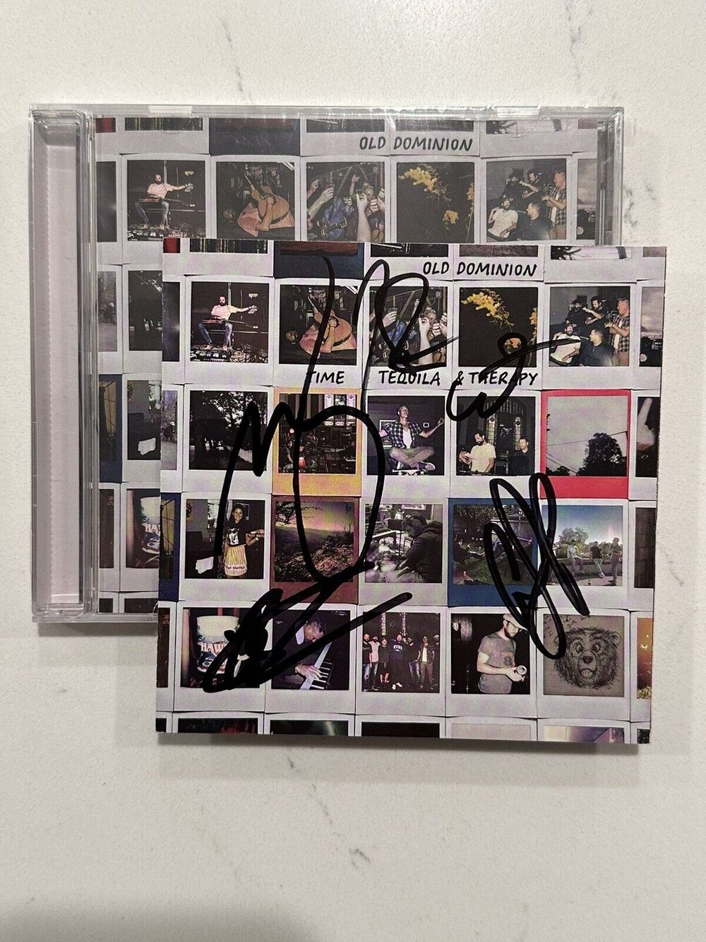 OLD DOMINION Band Signed Time Tequila & Therapy Booklet w/ New CD Matthew Ramsey